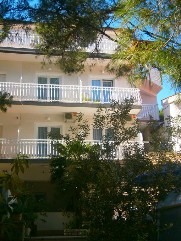 מלון פירובאץ Bed & Breakfast Pansion Rade מראה חיצוני תמונה