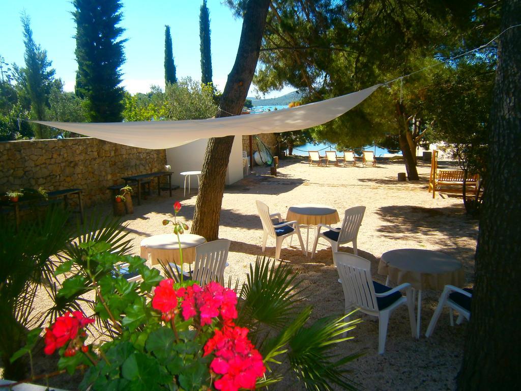 מלון פירובאץ Bed & Breakfast Pansion Rade מראה חיצוני תמונה